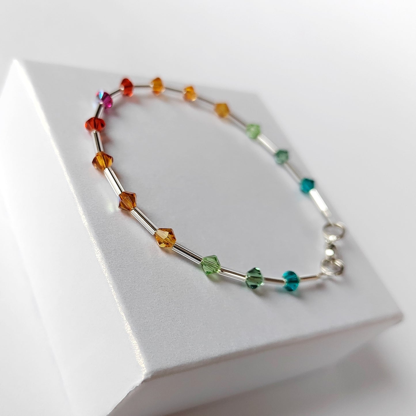 Barevný Swarovski (č. 673)